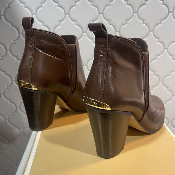 Michael Kors, brown heeled boots, size 10M - Picture 11 of 15
